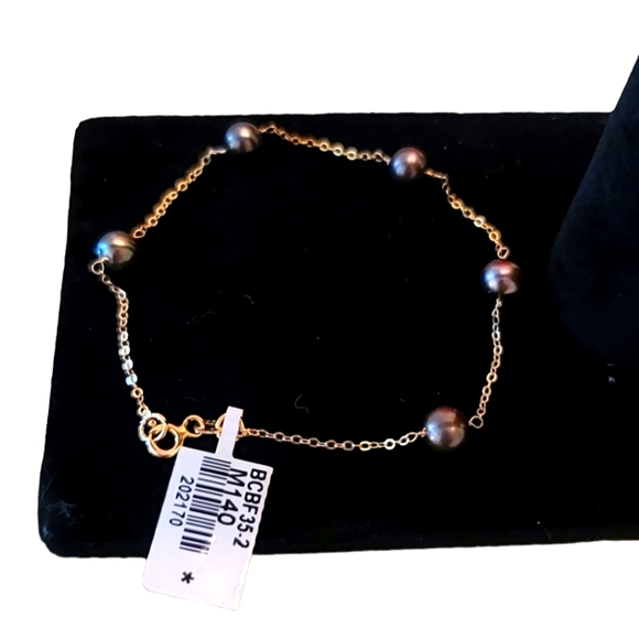 Jewelry - Real Freshwater Black Pearl Tincup Bracelet in 14-Karat Solid Yellow Gold